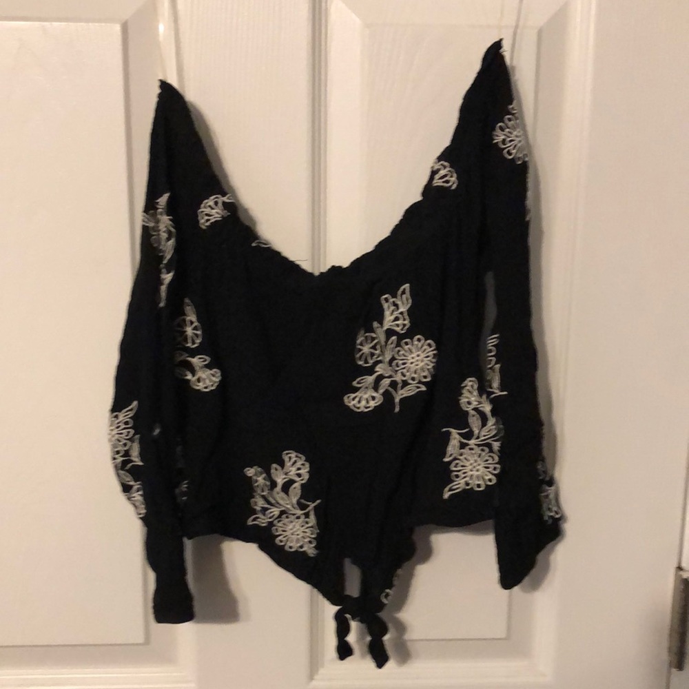 Pacsun off the shoulder crop top